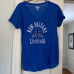 New Orleans V Neck Shirt Size Small in Blue NOLA by Blue 84